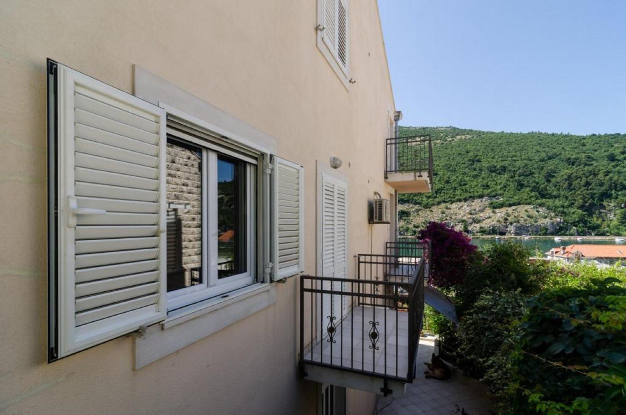 Apartment Marela Mokošica 外观 照片